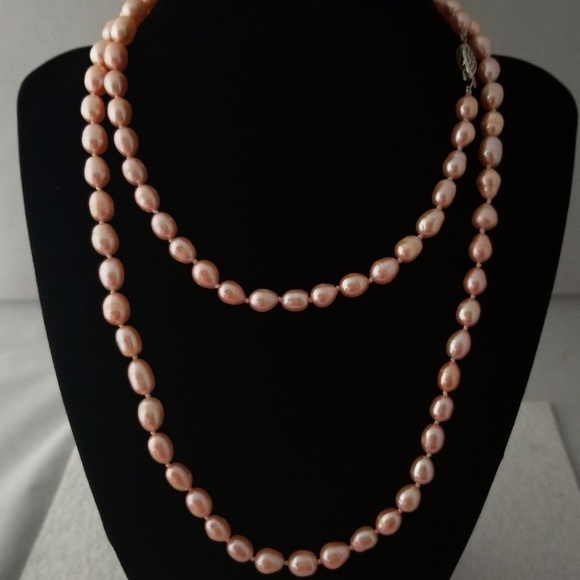 Jewelry - REAL 7mm 35" Pink Pearl Necklace